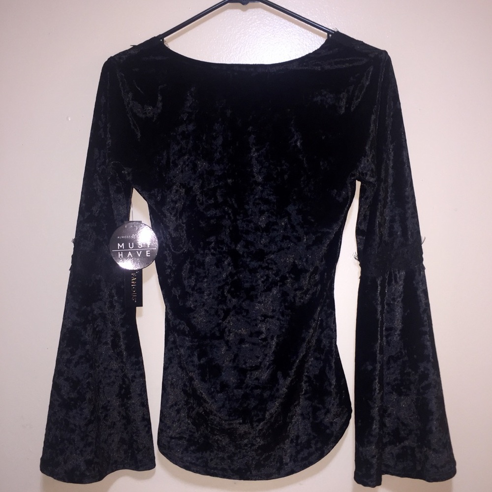 ALMOST FAMOUS Black long sleeve velvet top - Picture 3 of 8
